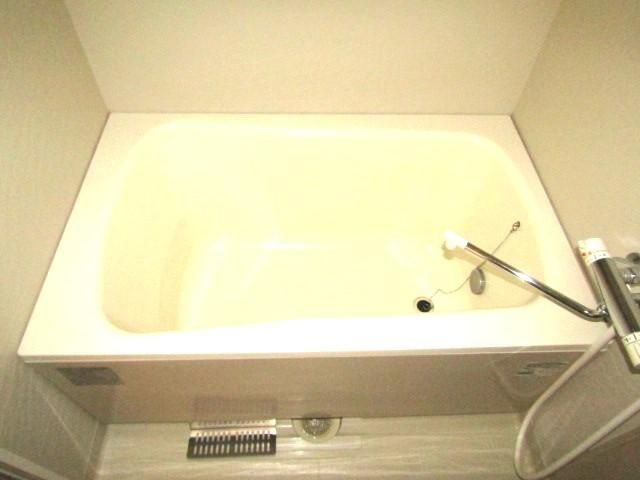 【バス】　浴室
