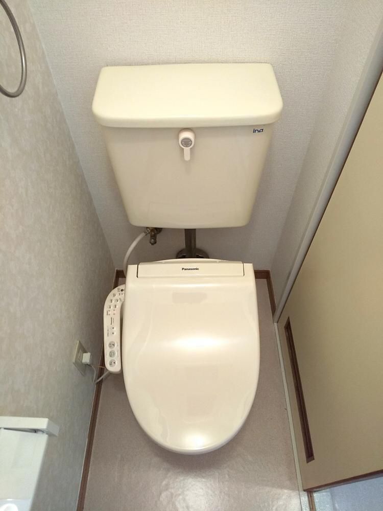 【トイレ】　洗浄機能付便座！